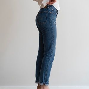 Levi’s 501 Original Straight Leg 100% Cotton Jeans in Athens Wash